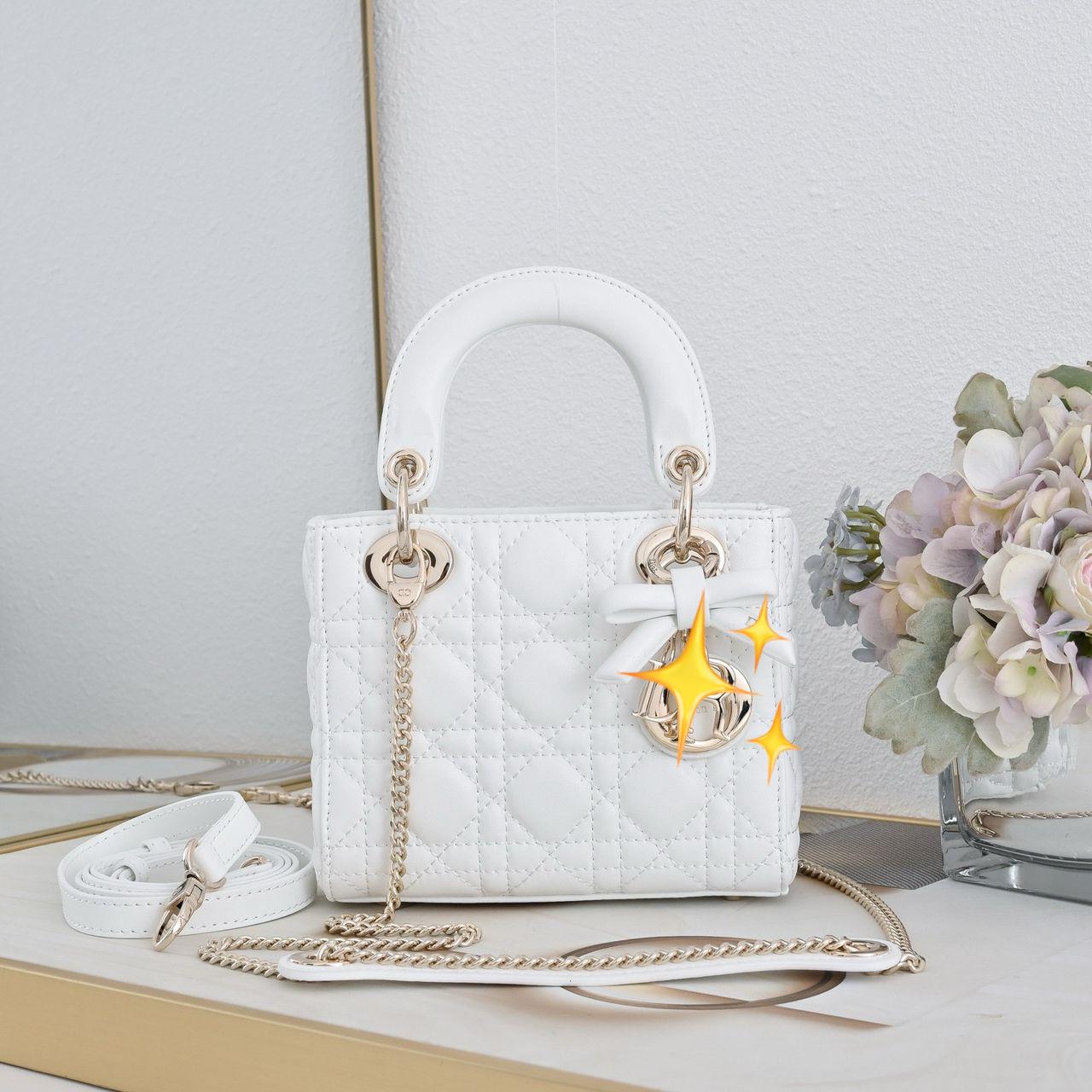Premium Quality Quilted Leather Lady Bags with Gold Hardware