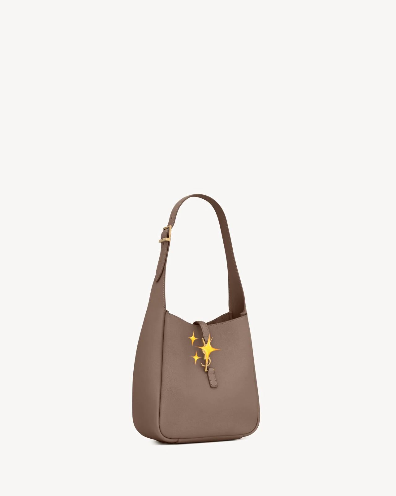 A17 Quality LE5 À7 SUPPLE SMALL IN GRAINED LEATHER