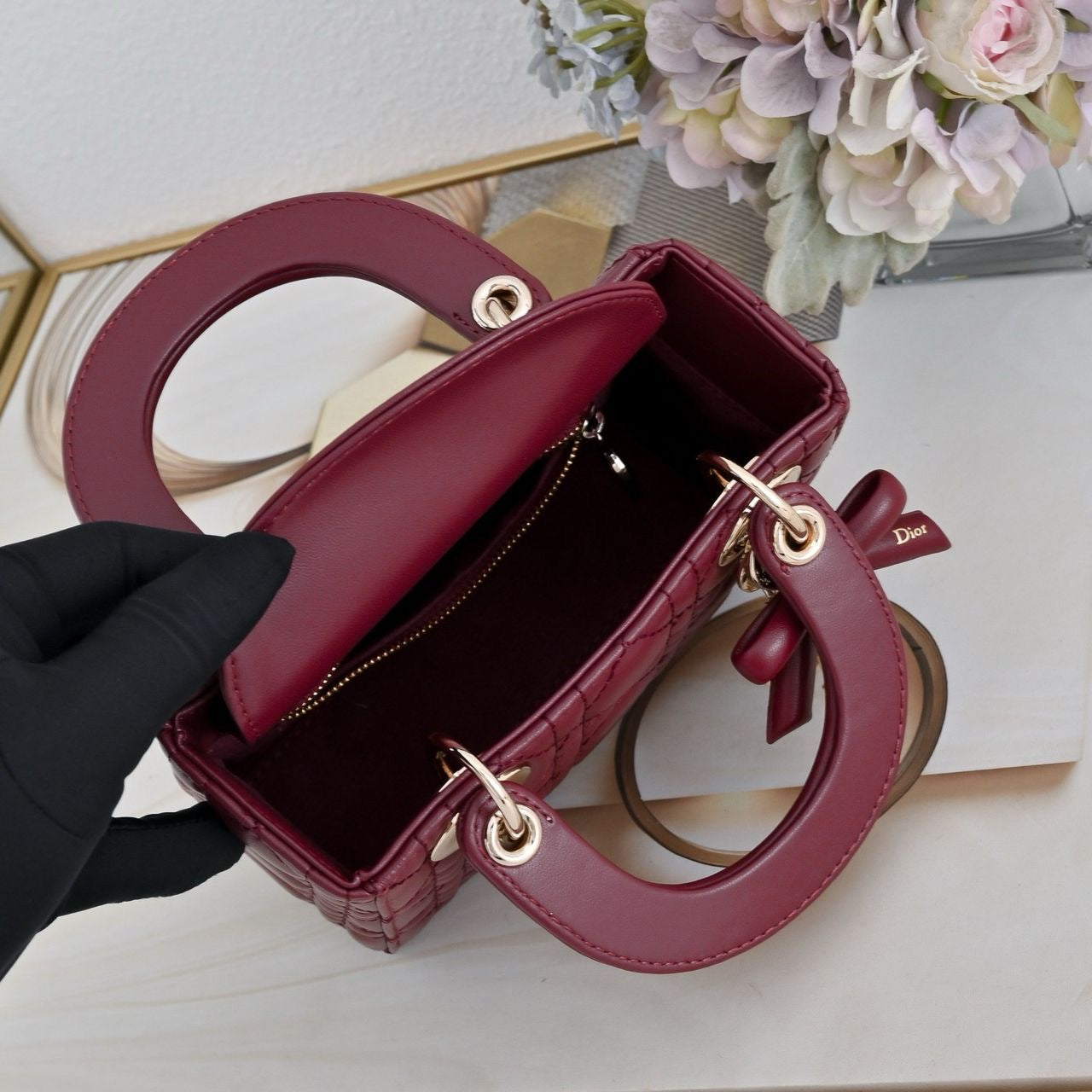 Premium Quality Quilted Leather Lady Bags with Gold Hardware