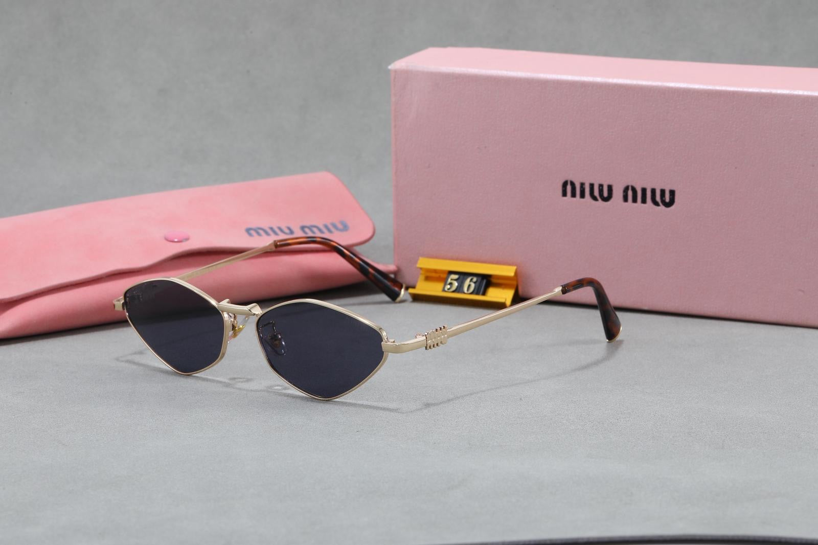 Premium Quality Designer Style Eyewear for Women Fashion Sunglasses