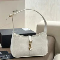 Premium Quality LE 5 À 7 IN smooth Leather Shoulder Bag