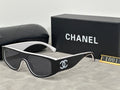 Premium Quality Designer Style Eyewear for Women Fashion Sunglasses