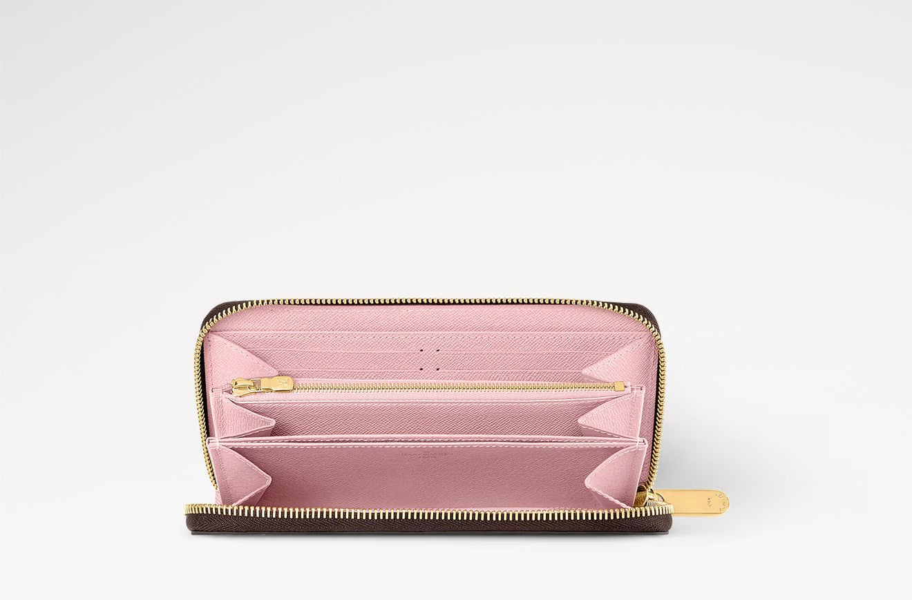Premium Quality Zippy wallet Classic Pattern