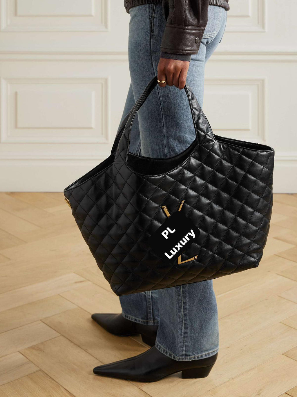 ICARE MEDIUM IN QUILTED NAPPA