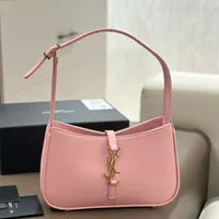 Premium Quality LE 5 À 7 IN smooth Leather Shoulder Bag