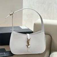 Premium Quality LE 5 À 7 IN smooth Leather Shoulder Bag